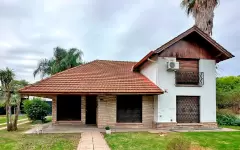 Casa - 489 y 31