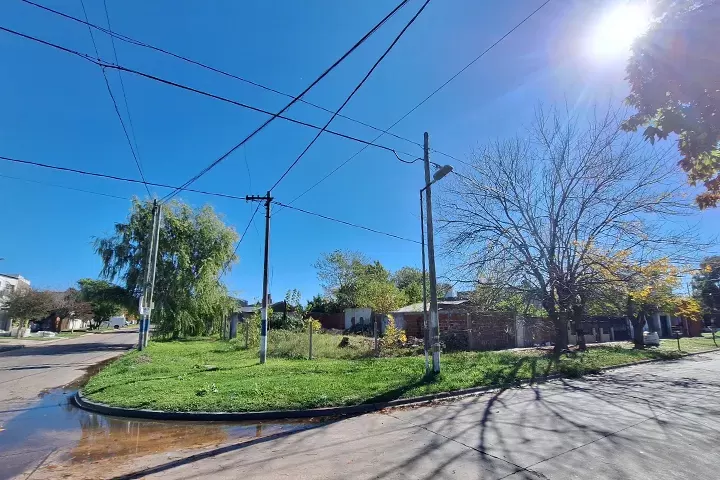 Lote - 513 esquina 4