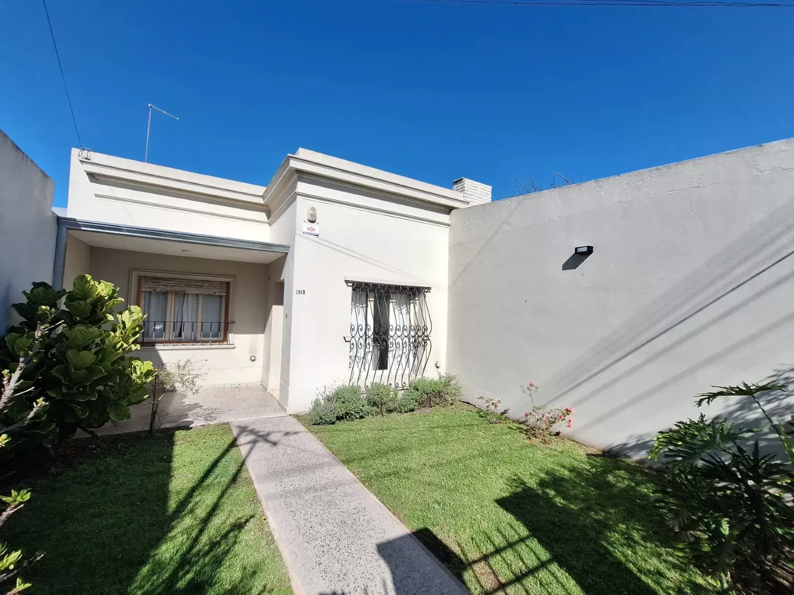 Casa - 27 e/ 71 e/ Boulevard 81