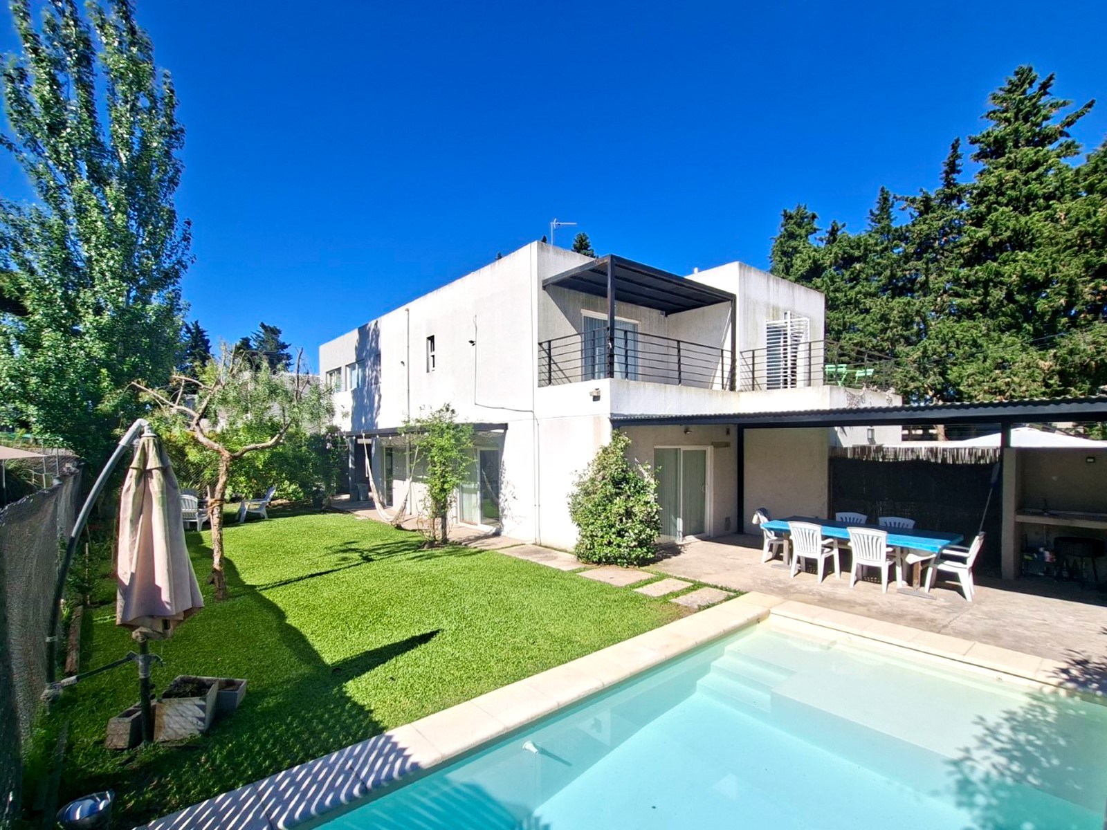 duplex en venta gorina